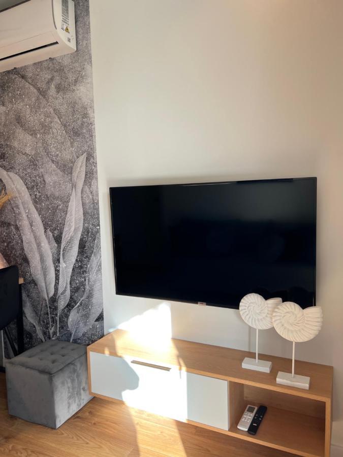 Family & Business Elegant Apartments Ul Lotnicza Centrum Galeria Korona - 1 Bedroom, Terrace, Air Conditioning, Garage - New! Келце Екстериор снимка