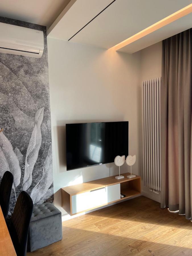 Family & Business Elegant Apartments Ul Lotnicza Centrum Galeria Korona - 1 Bedroom, Terrace, Air Conditioning, Garage - New! Келце Екстериор снимка